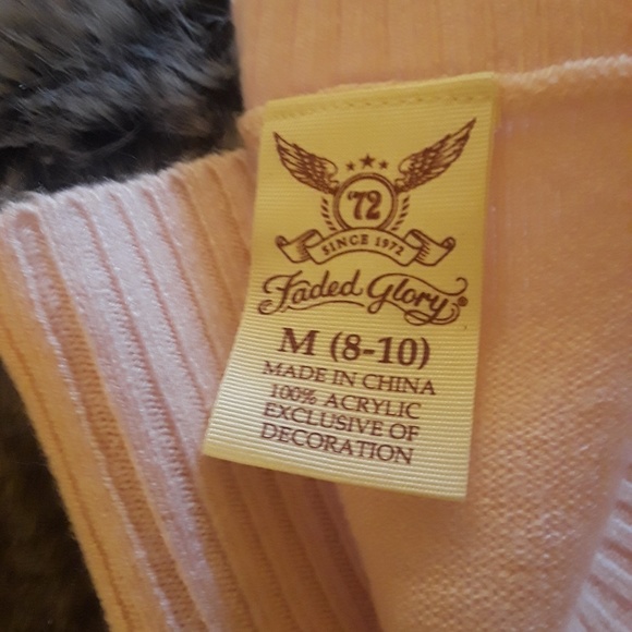 Pink sweater - Picture 2 of 2